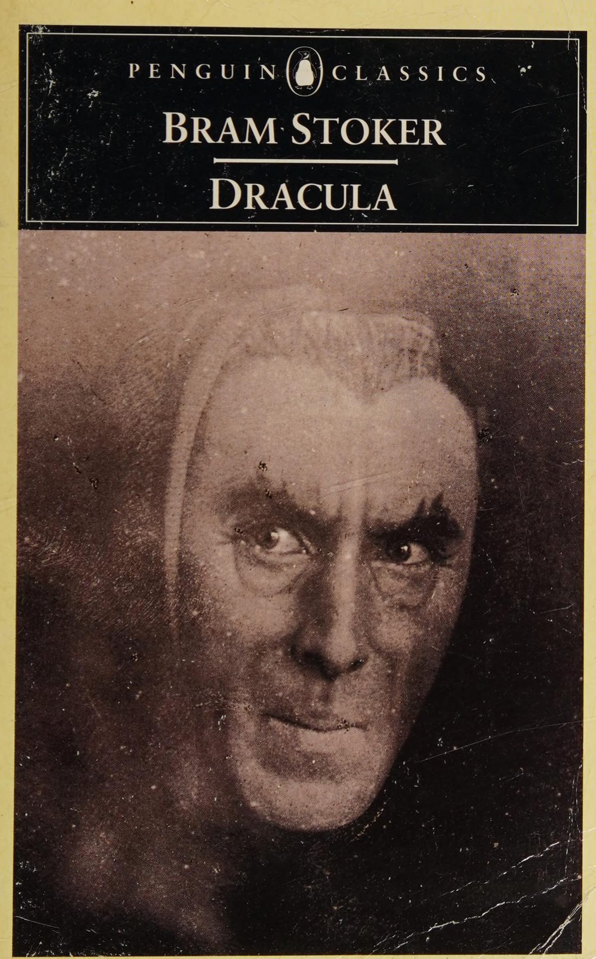 Dracula: A Complete Guide to the Undying Classic