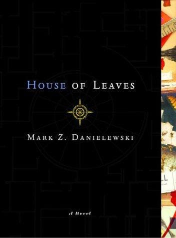 Unraveling "House of Leaves": Summary, Themes and Reading Guide